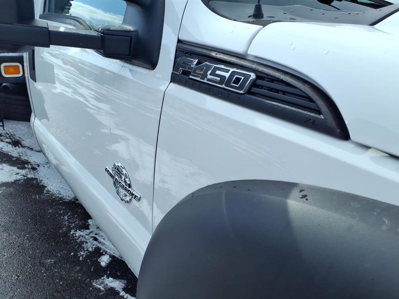 Used 2016 Ford F450 XL w/ Power Equipment Group image 18