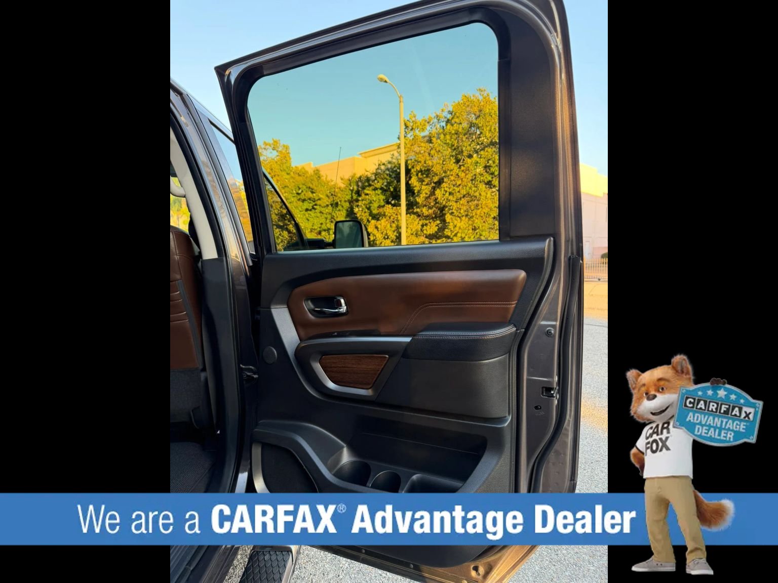 Used 2016 Nissan Titan Platinum Reserve RWD image 20