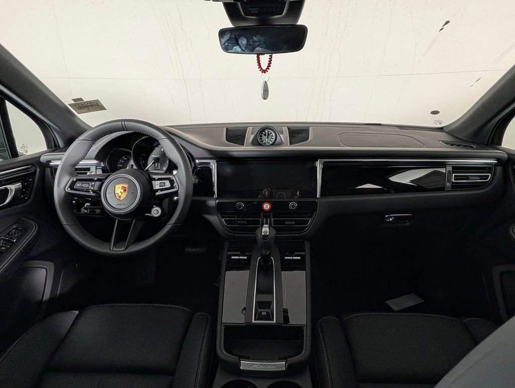 New 2026 Porsche Macan Turbo AWD/4WD image 20
