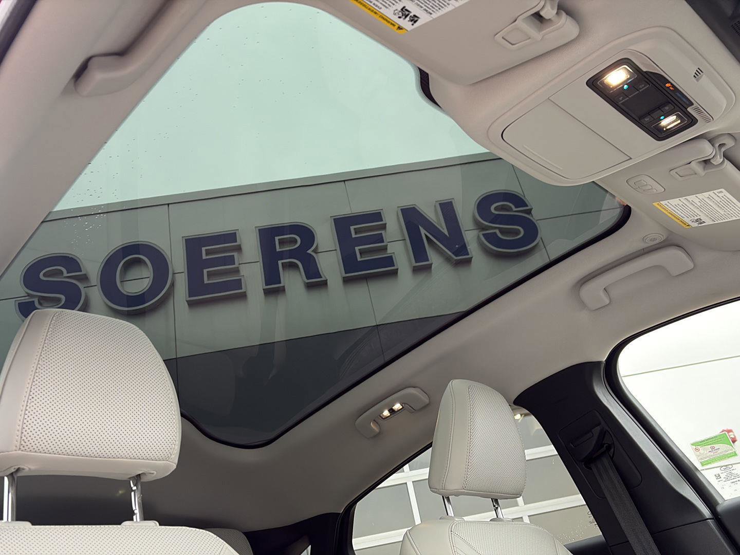 Used 2021 Ford Mustang Mach-E Premium image 23