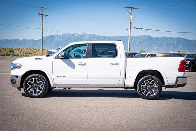 Used 2025 RAM 1500 Laramie image 12