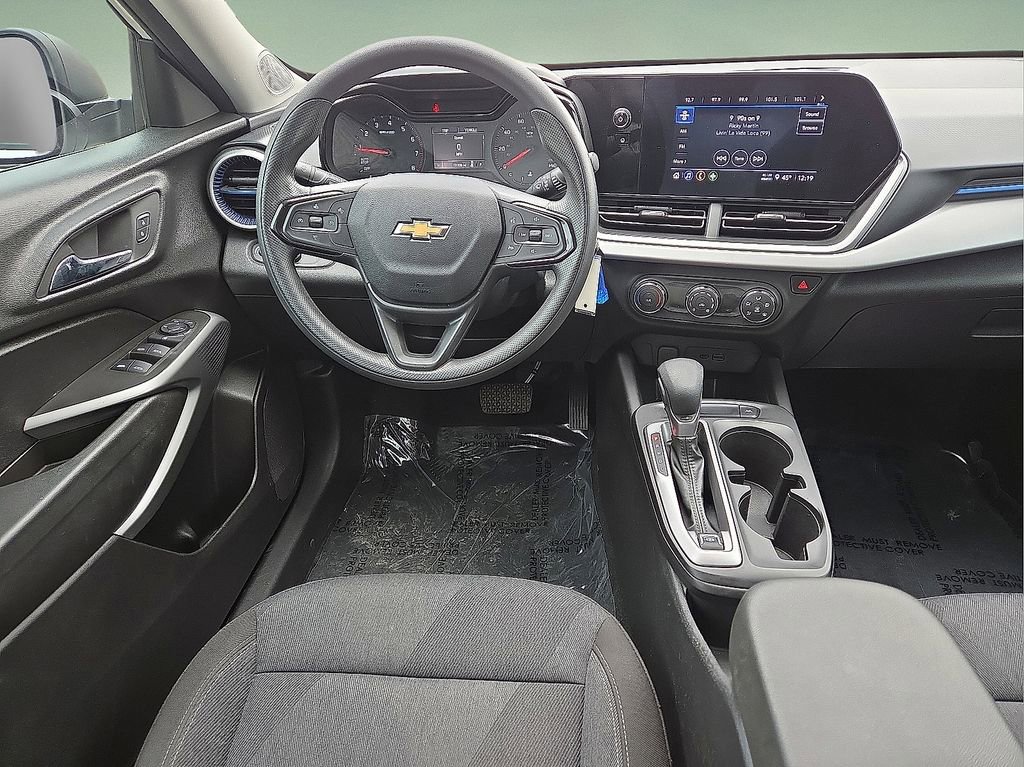 Used 2024 Chevrolet Trax LS image 20
