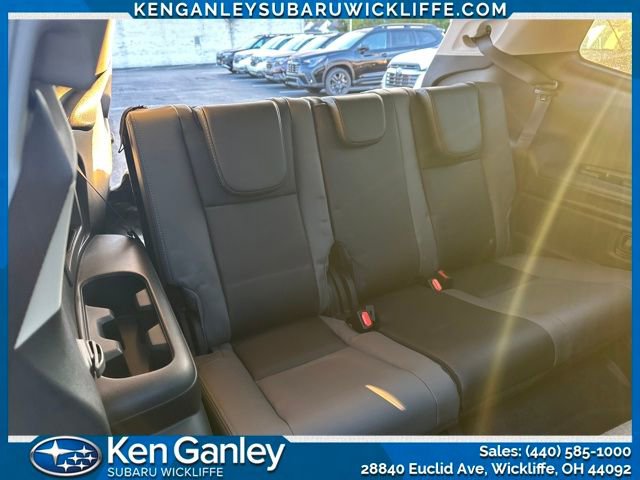 Used 2025 Subaru Ascent Onyx Edition image 15