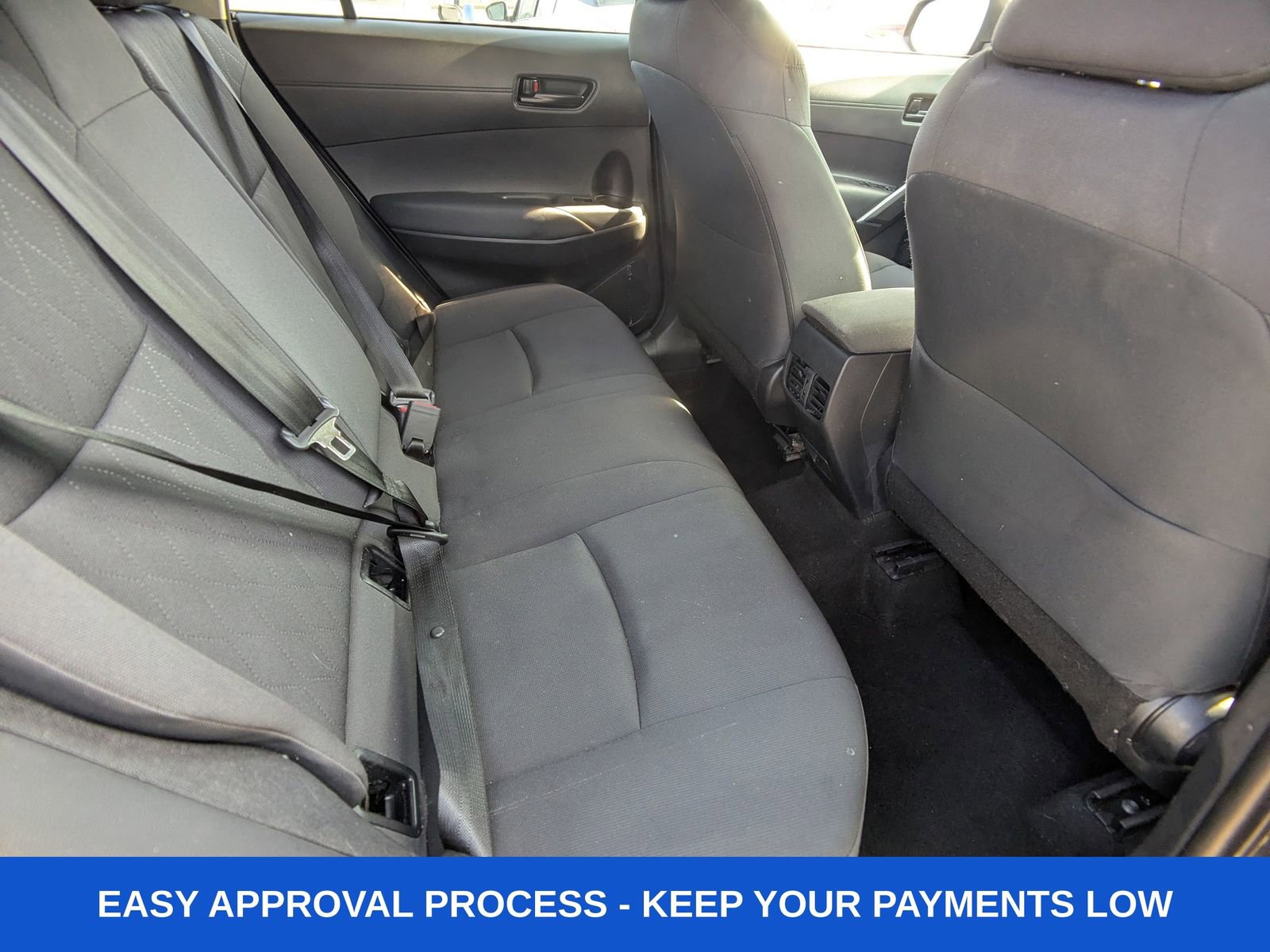 Used 2024 Toyota Corolla Cross LE FWD image 17