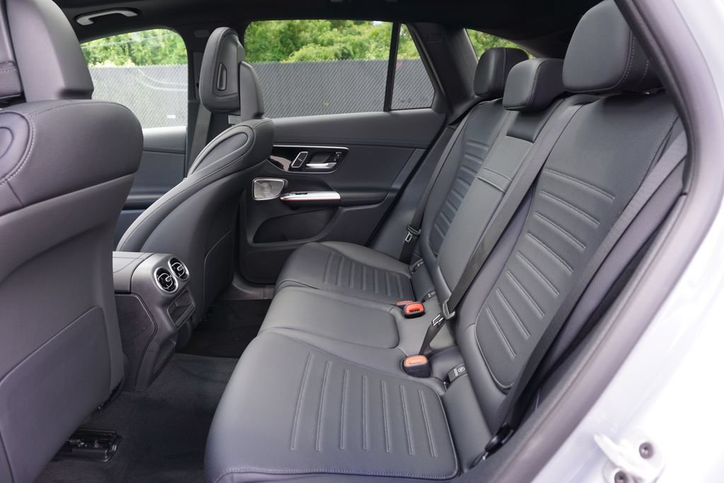 Certified 2025 Mercedes-Benz GLC 300 4MATIC image 43