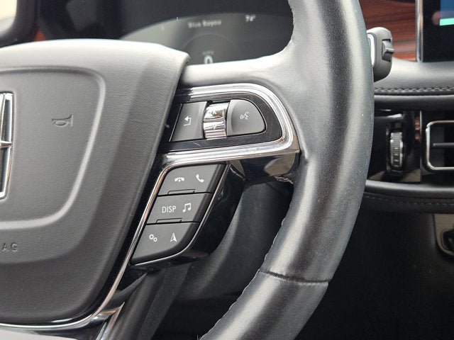Used 2023 Lincoln Nautilus Reserve AWD/4WD image 32