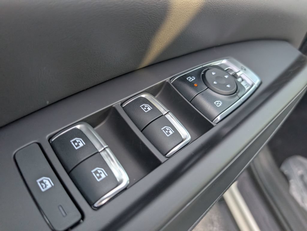 New 2026 Kia Carnival SX Prestige FWD image 13