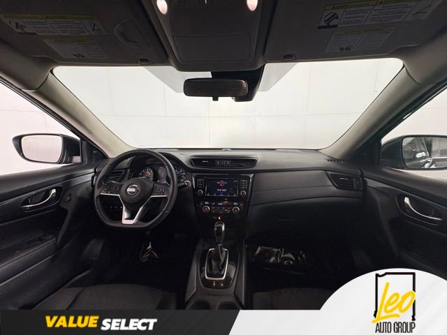 Used 2020 Nissan Rogue SV AWD/4WD image 11