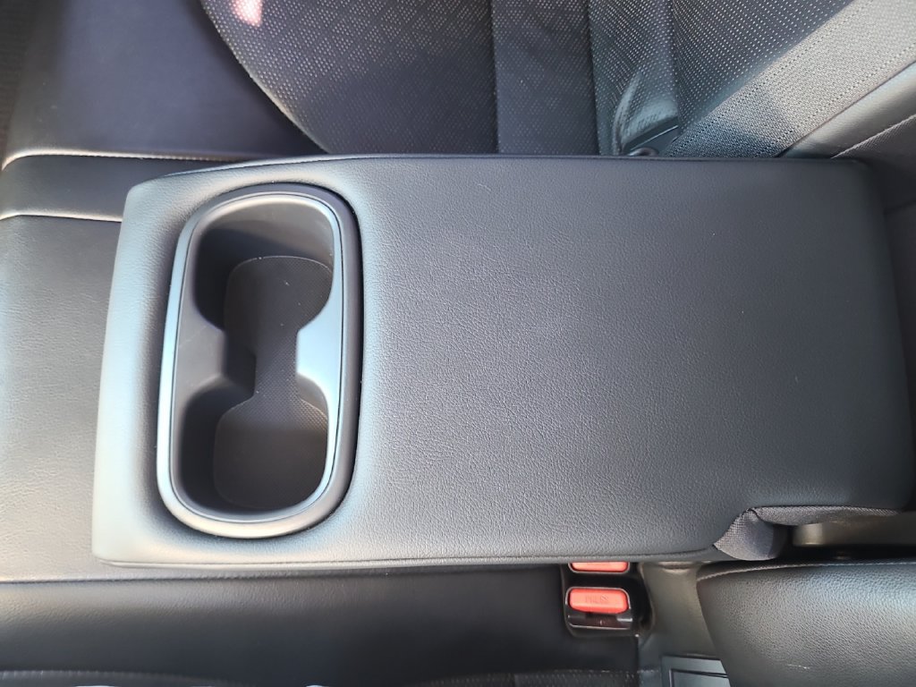 Used 2019 Toyota Camry XSE FWD image 29