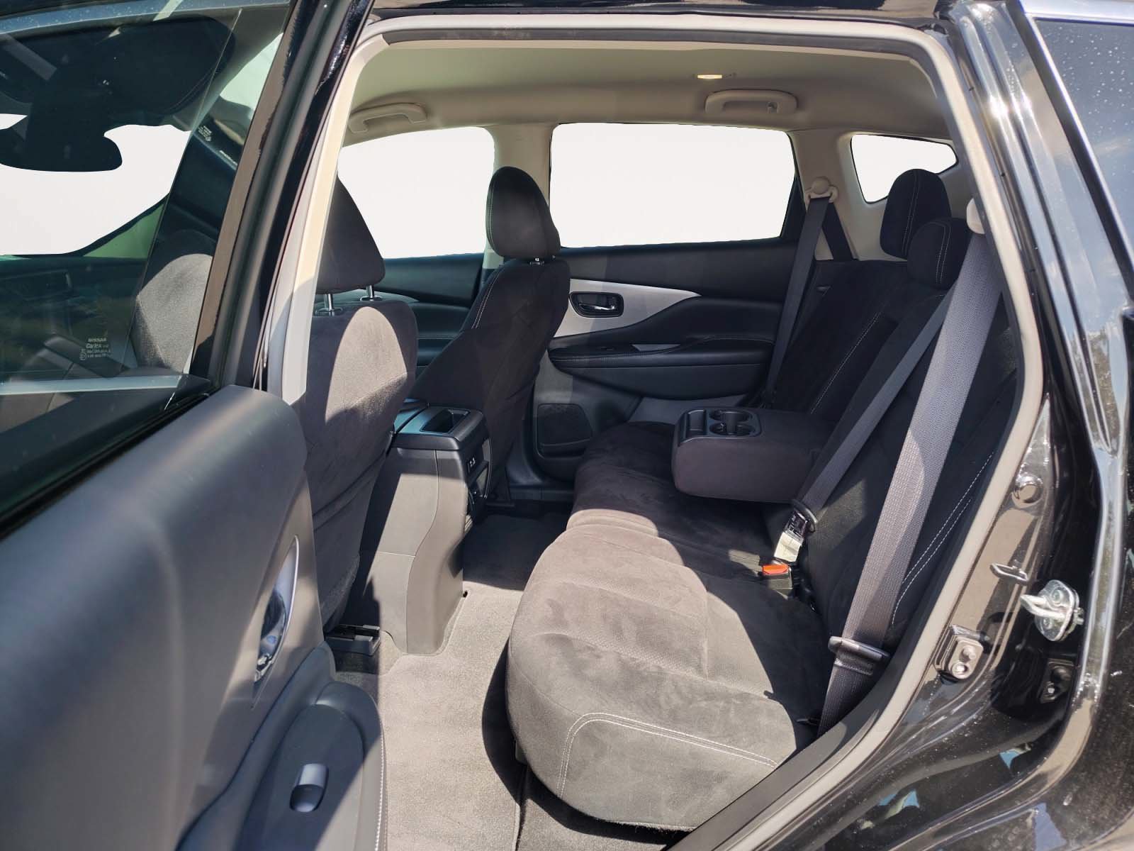Used 2020 Nissan Murano SV FWD image 14