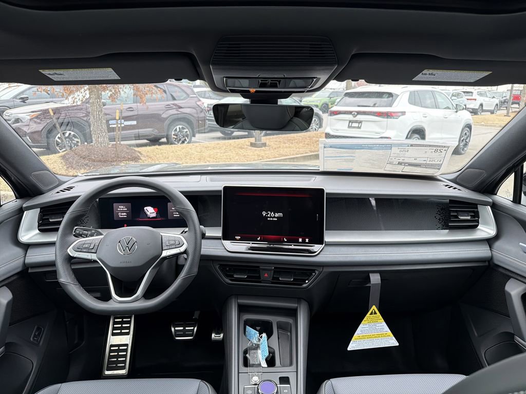 New 2026 Volkswagen Tiguan SE R-Line image 22