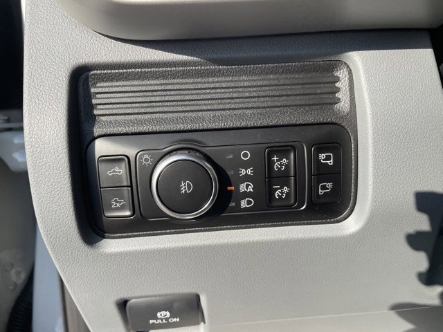 New 2026 Ford F250 XLT image 17