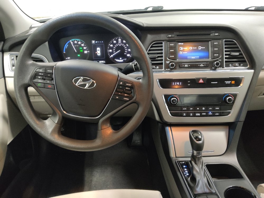 Used 2016 Hyundai Sonata SE image 22