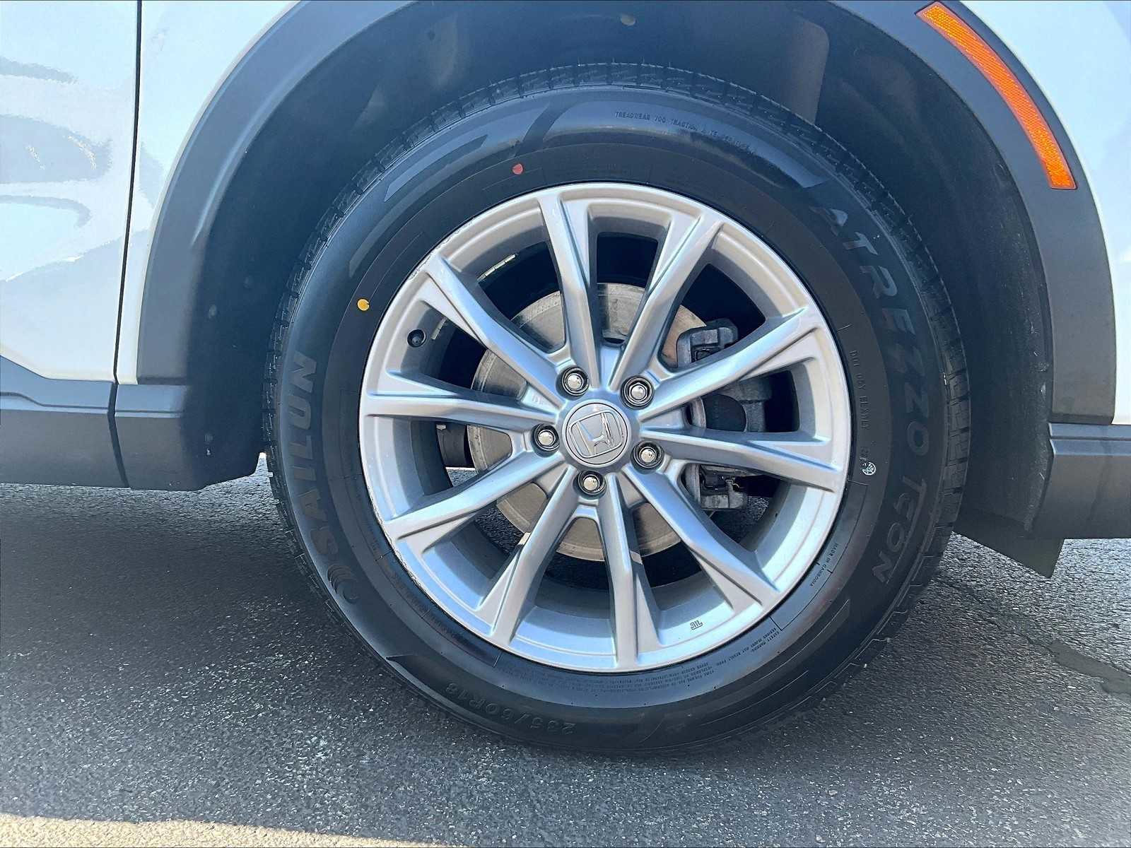 Used 2023 Honda CR-V EX-L image 7