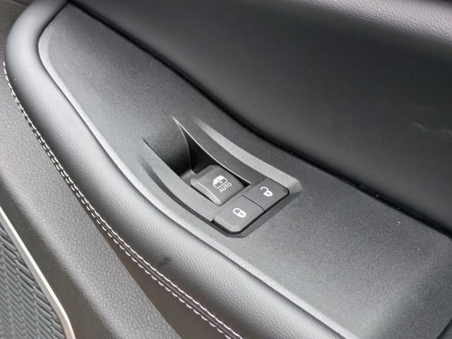 New 2026 Jeep Grand Cherokee Limited AWD/4WD image 35