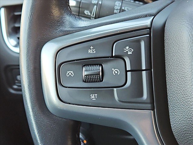 Used 2022 Chevrolet Suburban LT AWD/4WD image 25