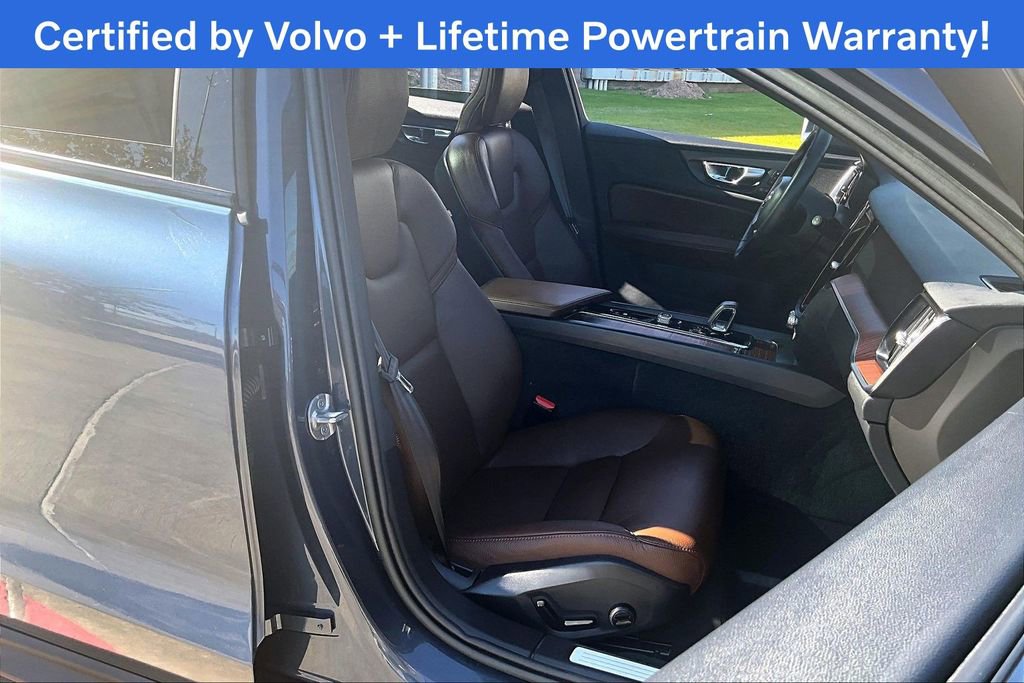 Used 2023 Volvo V60 B5 Cross Country Plus w/ Protection Package Premier image 9