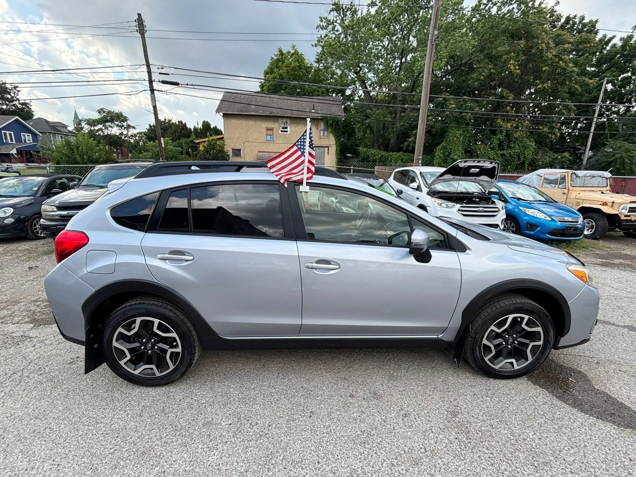 Used 2017 Subaru Crosstrek 2.0i Limited w/ Popular Package #2 image 10