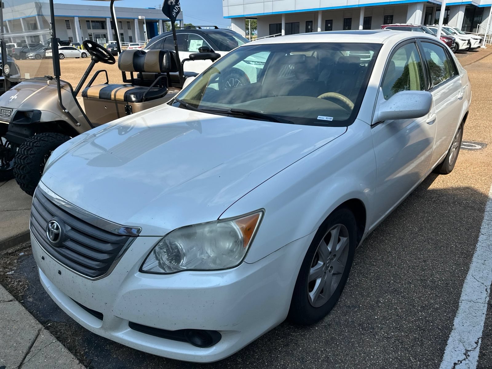 Used 2009 Toyota Avalon XL FWD video 1