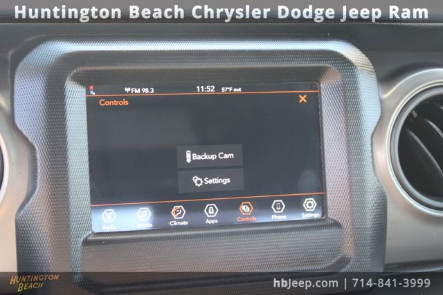 Used 2023 Jeep Wrangler Sport image 26