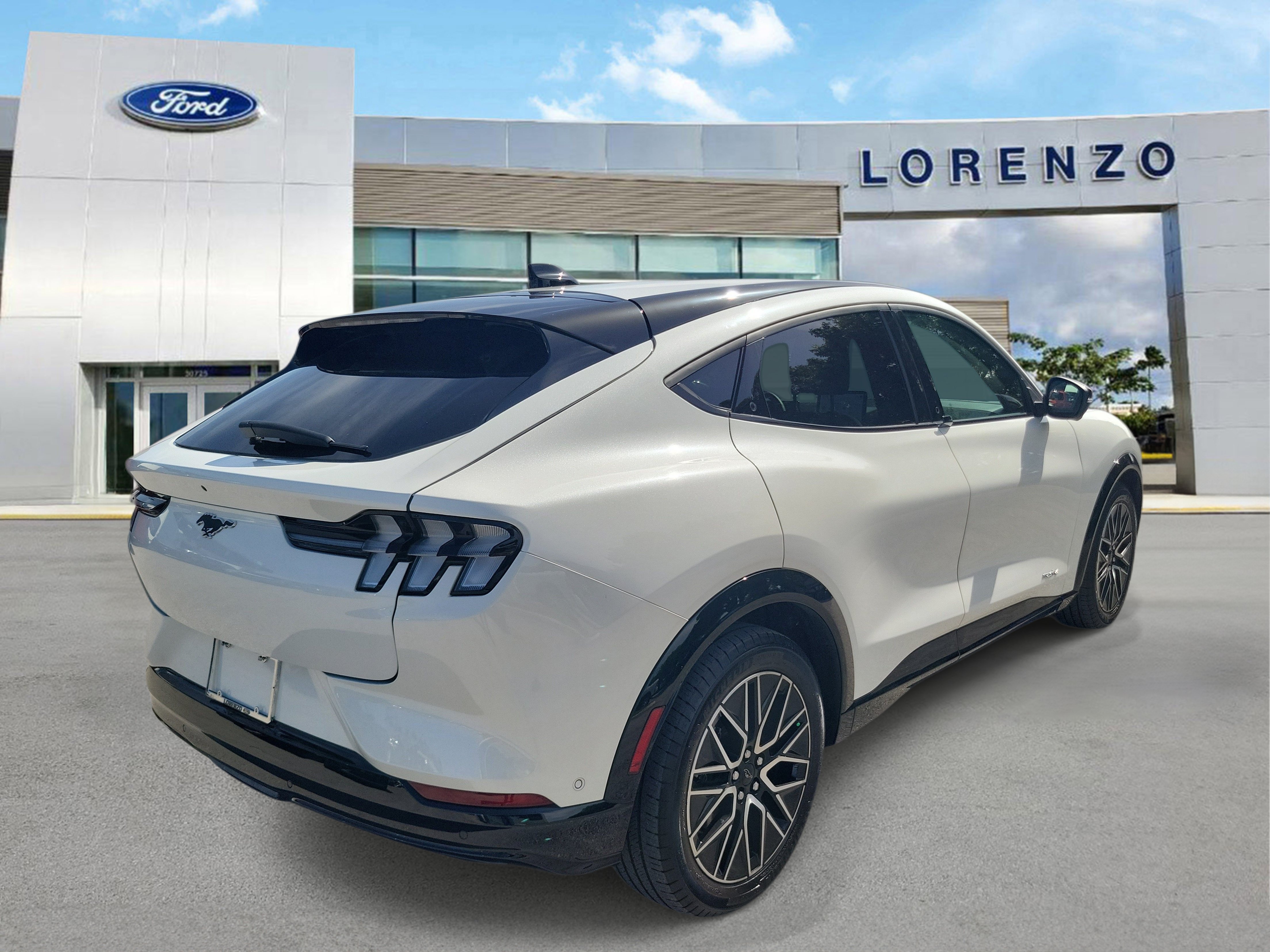 Used 2024 Ford Mustang Mach-E Premium RWD image 5