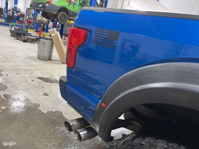 Used 2019 Ford F150 XLT w/ Equipment Group 302A Luxury AWD/4WD image 16