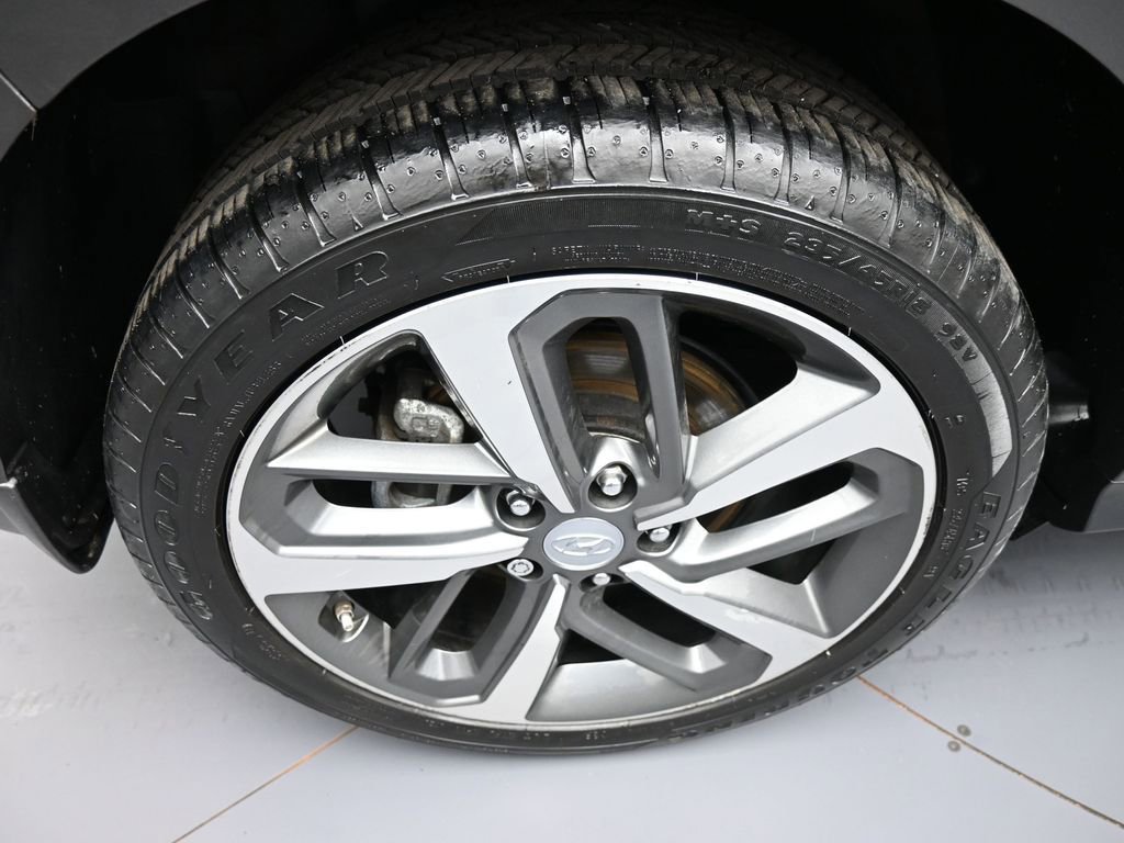 Used 2021 Hyundai Kona Limited image 12