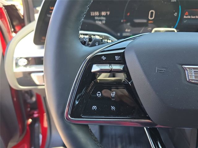 Used 2025 Cadillac Lyriq Luxury w/ LPO, Floor Liner Package AWD/4WD image 35