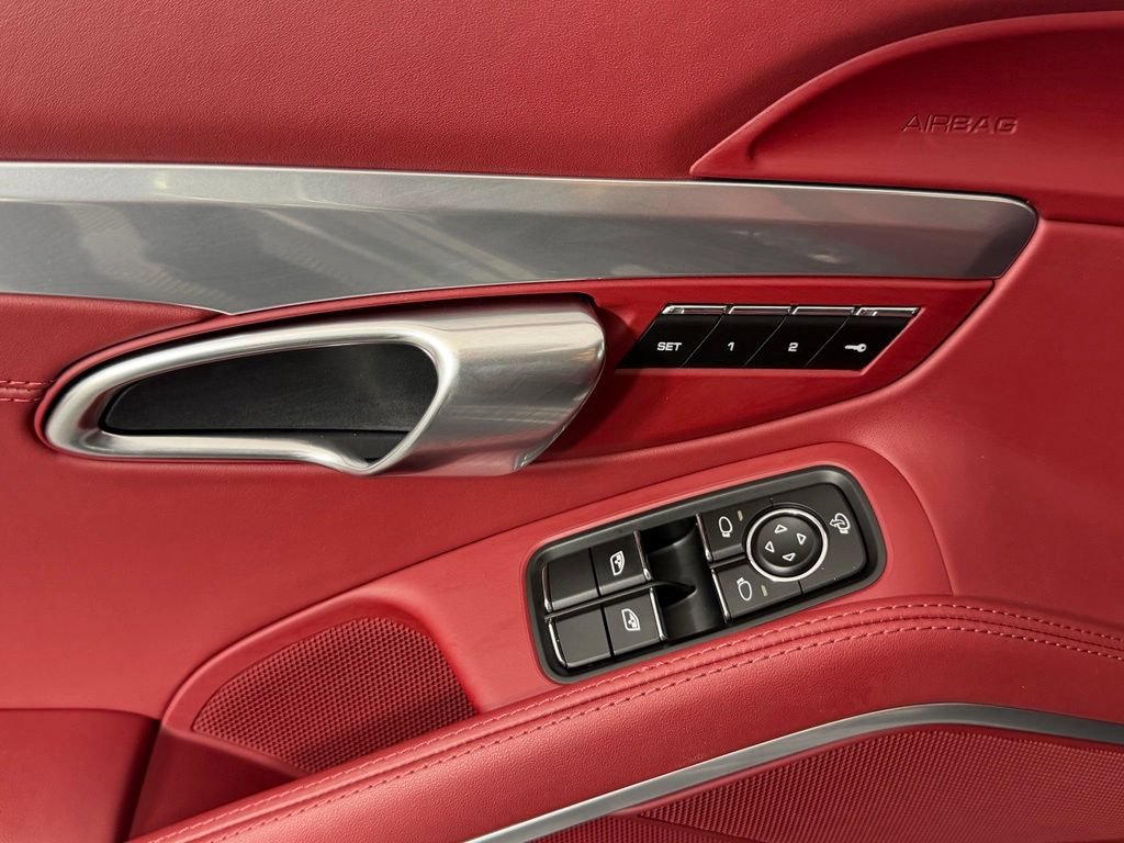 Certified 2025 Porsche 718 Boxster S RWD image 21