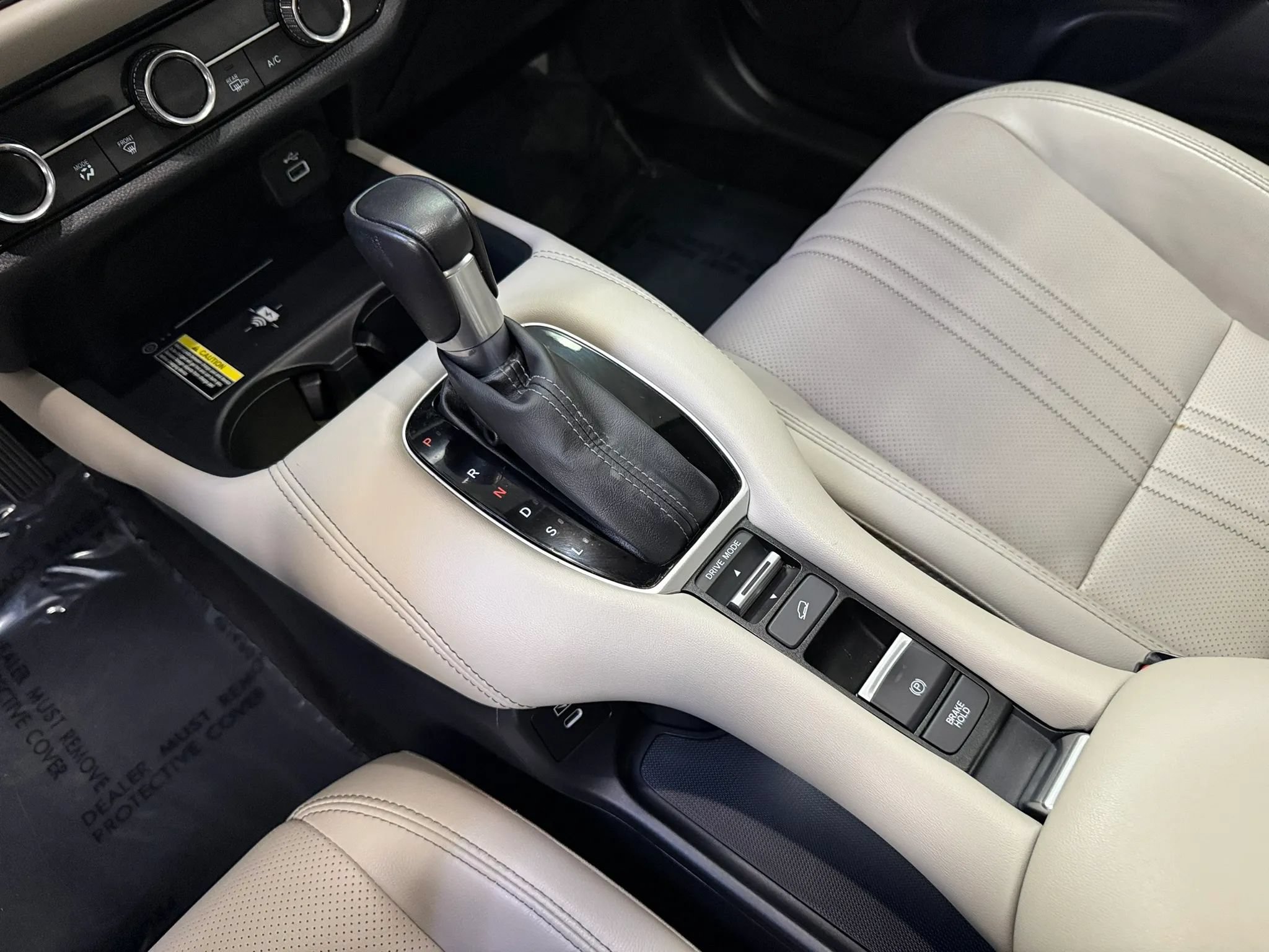 Used 2025 Honda HR-V EX-L image 19