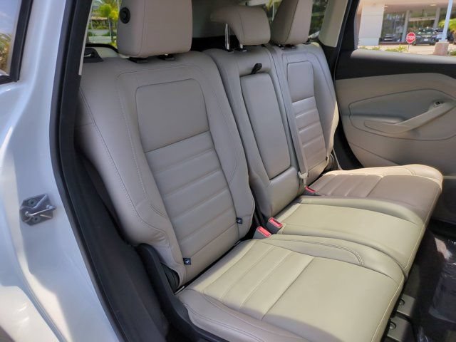 Used 2018 Ford Escape Titanium w/ Ford Safe & Smart Package FWD image 29