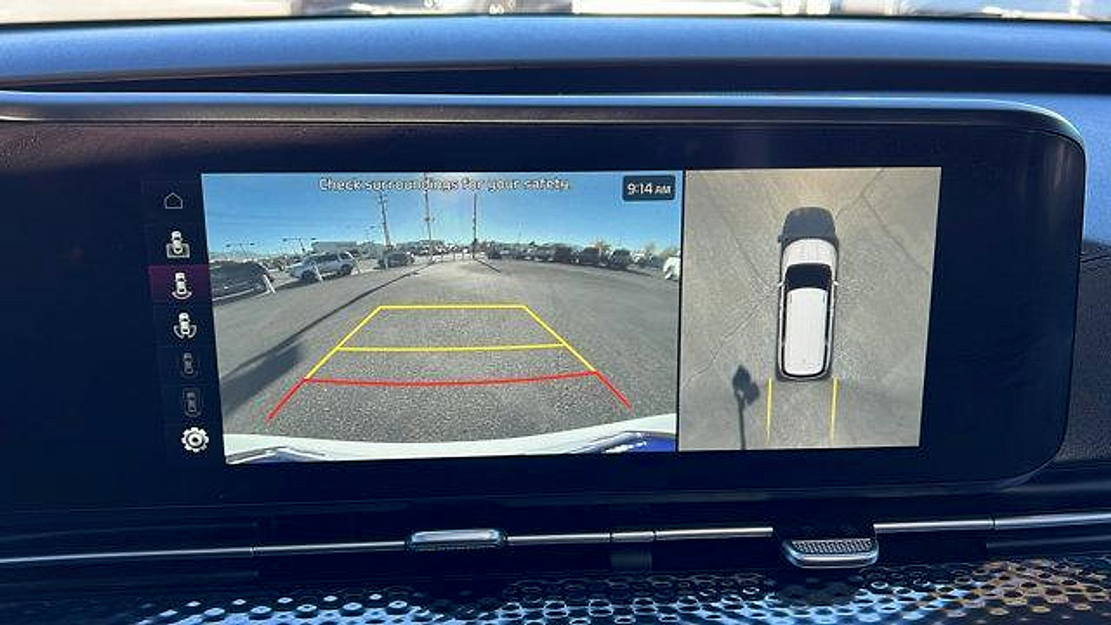 Used 2023 Kia Carnival SX Prestige image 24