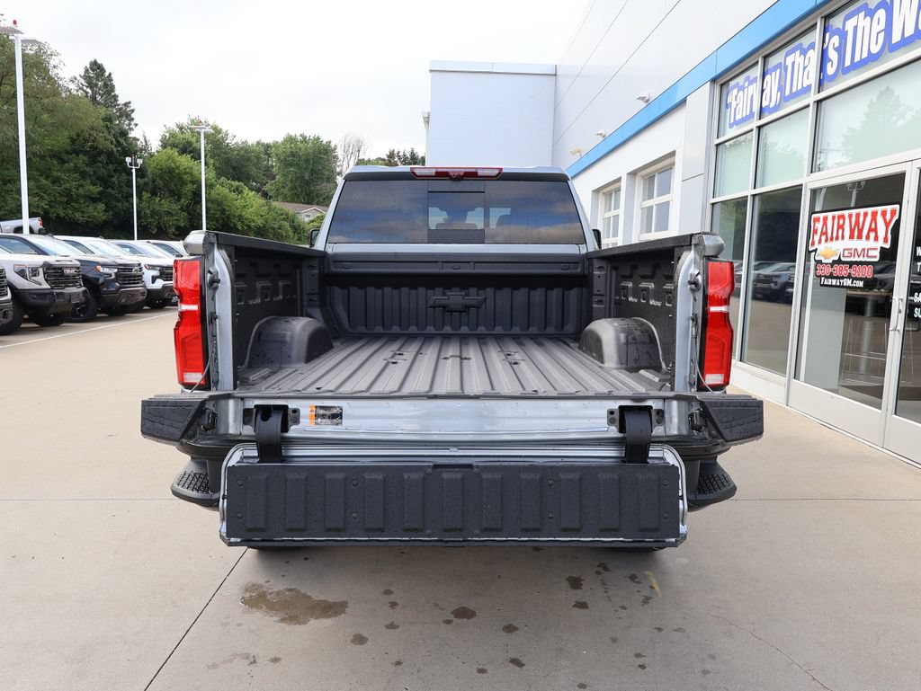 New 2026 Chevrolet Silverado 3500 LTZ w/ LTZ Plus Package AWD/4WD image 37