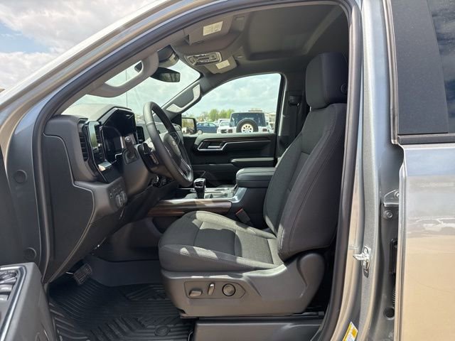 New 2026 Chevrolet Silverado 1500 LT AWD/4WD image 15