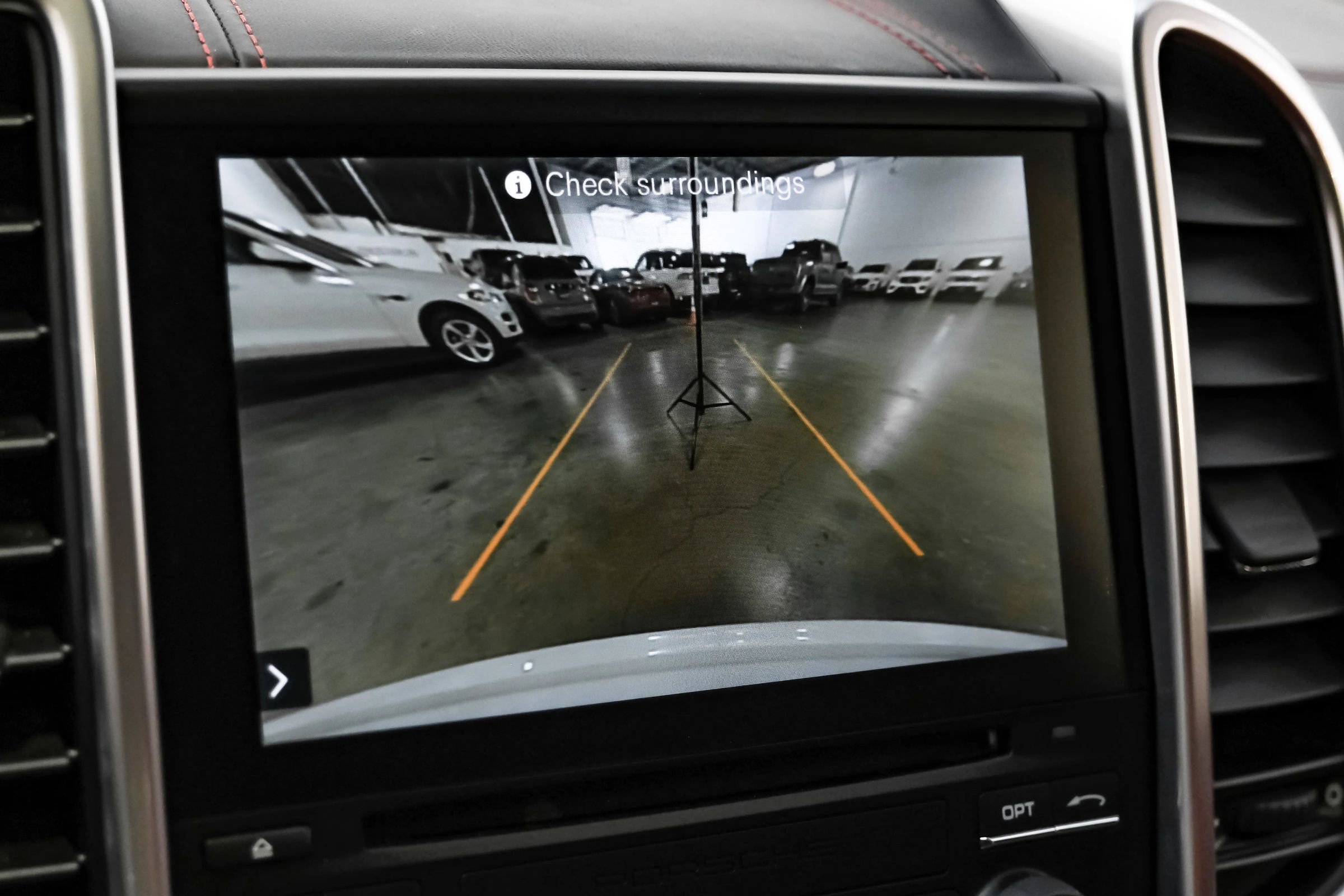 Used 2017 Porsche Cayenne GTS image 16