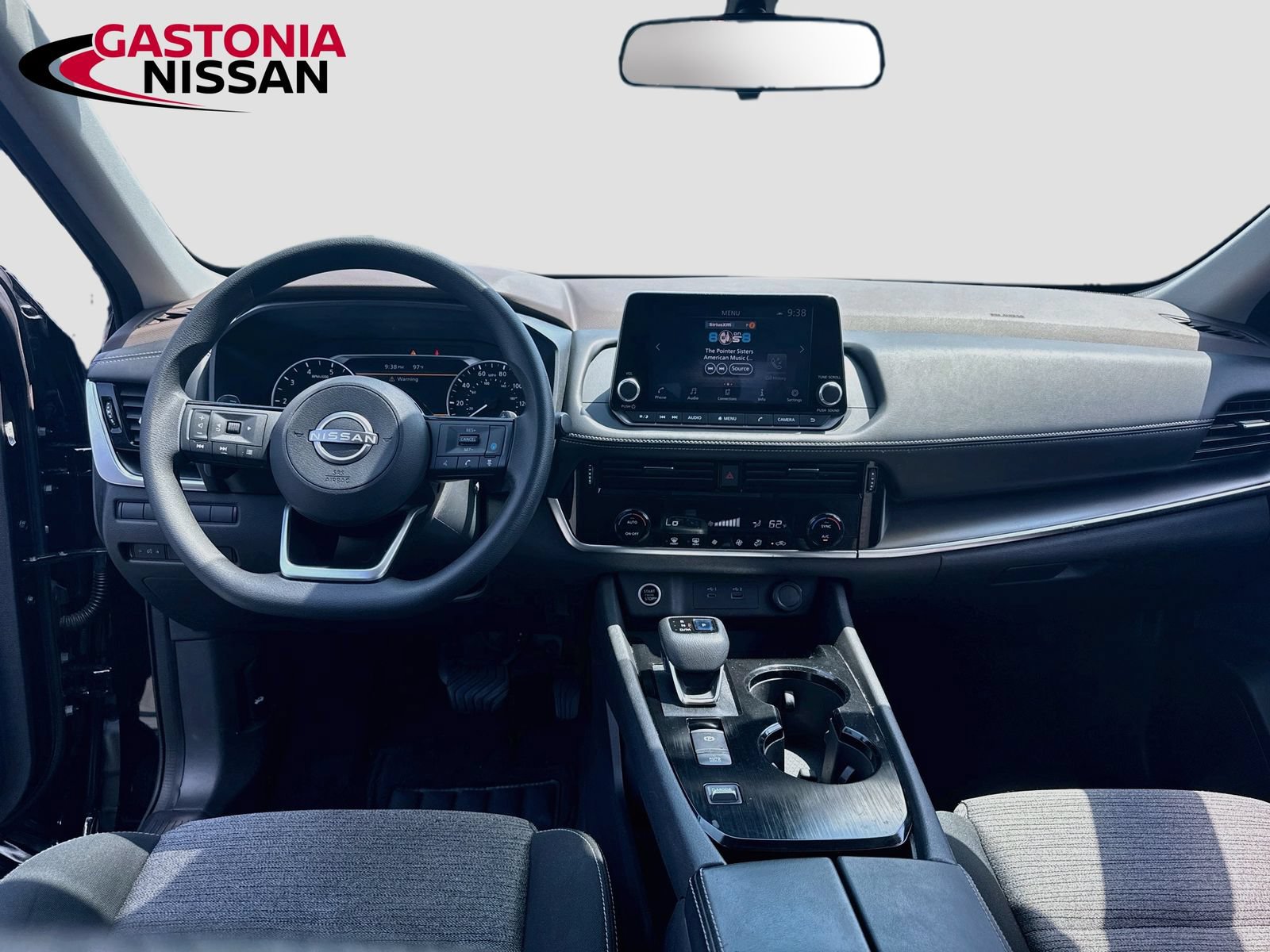 Used 2022 Nissan Rogue SV FWD image 29