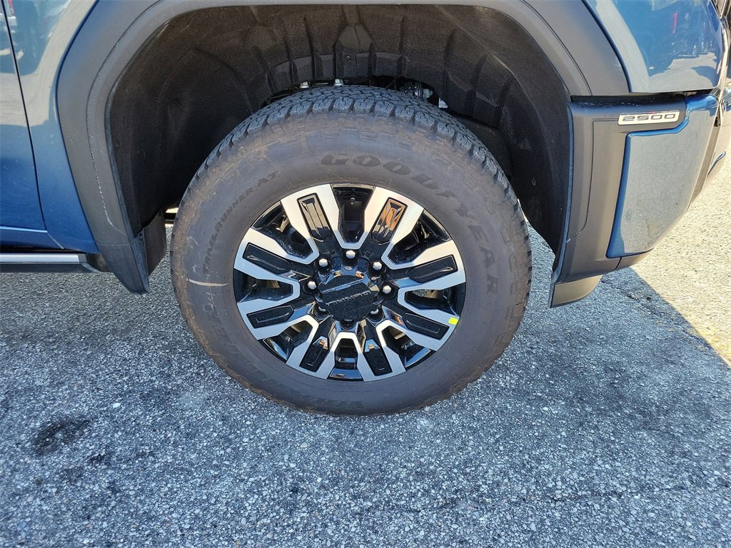 New 2026 GMC Sierra 2500 Denali Ultimate w/ Max Trailering Package image 3