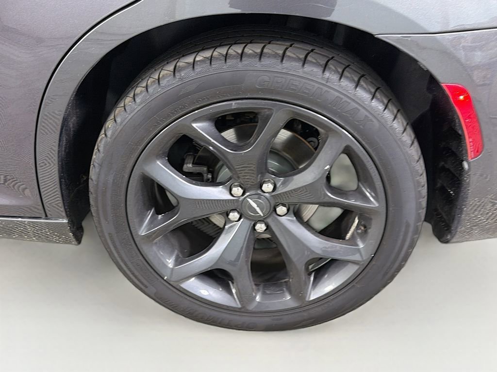 Used 2021 Chrysler 300 S RWD image 32
