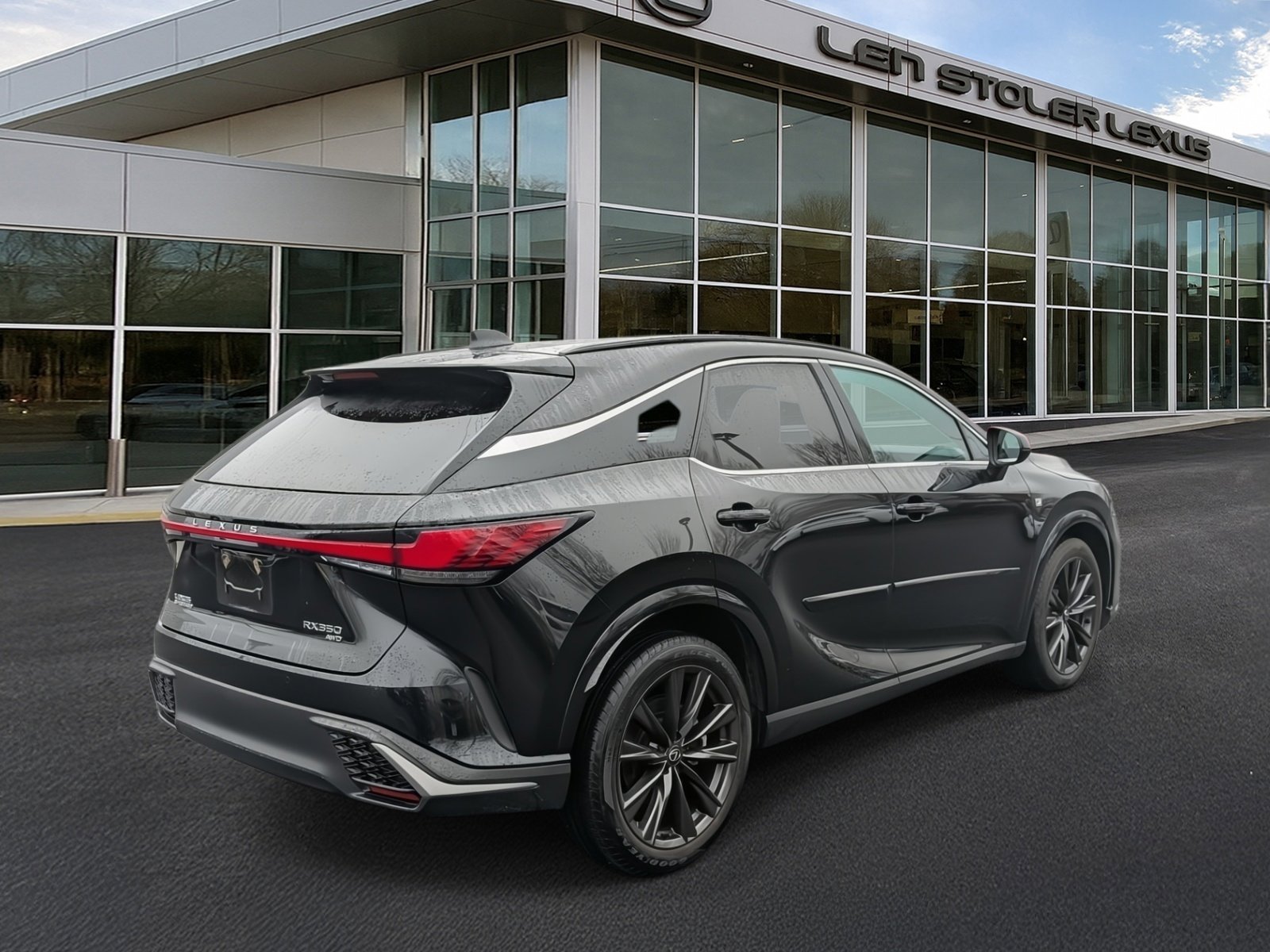 Used 2024 Lexus RX 350 F Sport w/ Accessory Package (P2) image 3