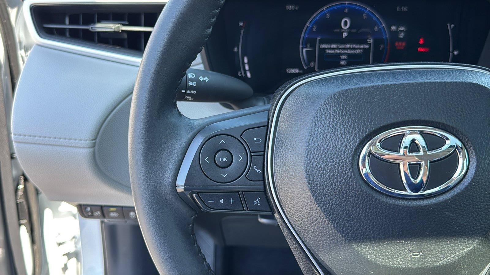 Used 2026 Toyota Corolla Cross LE w/ Moonroof Package AWD/4WD image 18