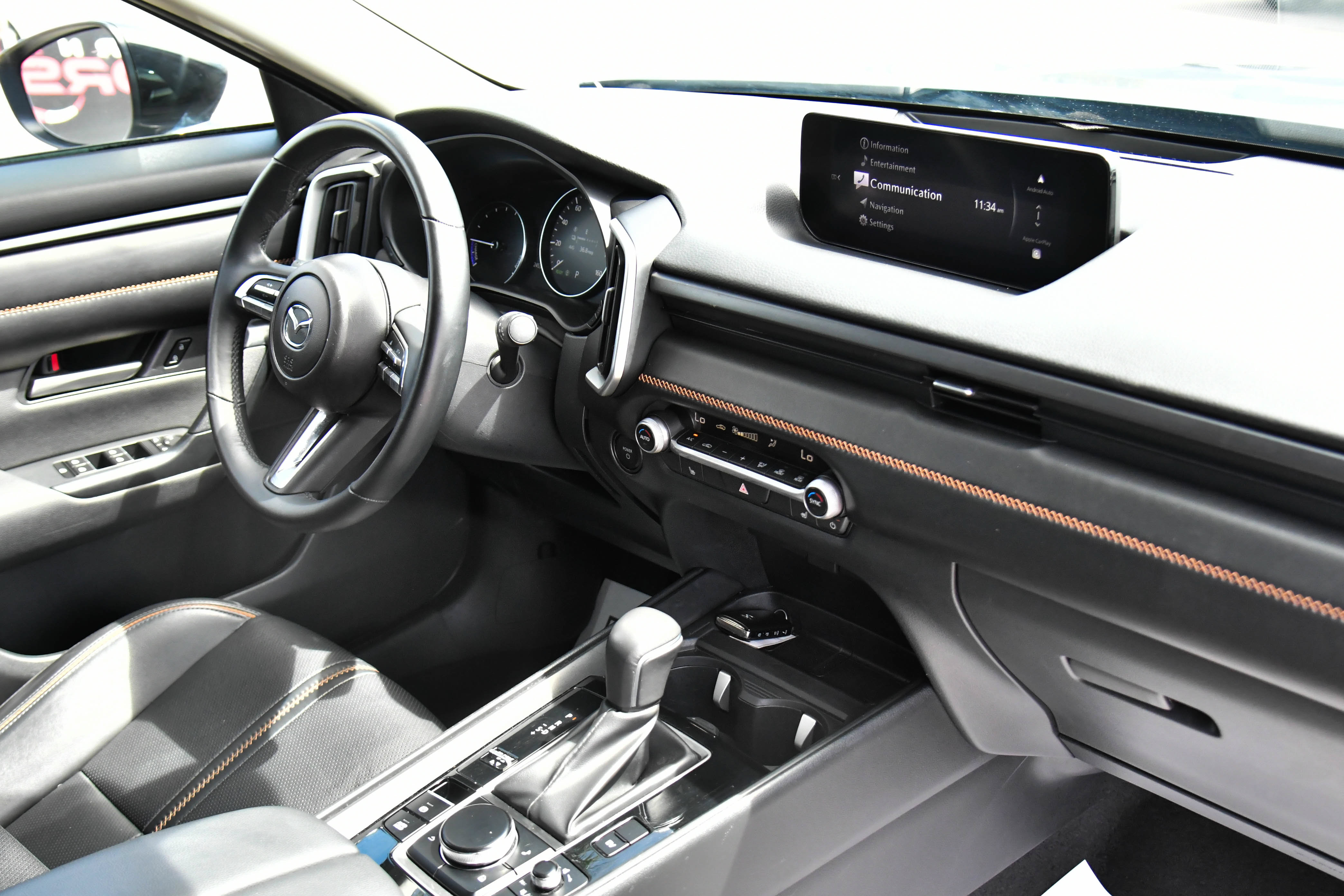 Used 2025 MAZDA CX-50 AWD 2.5 Hybrid w/ Premium Pkg image 47