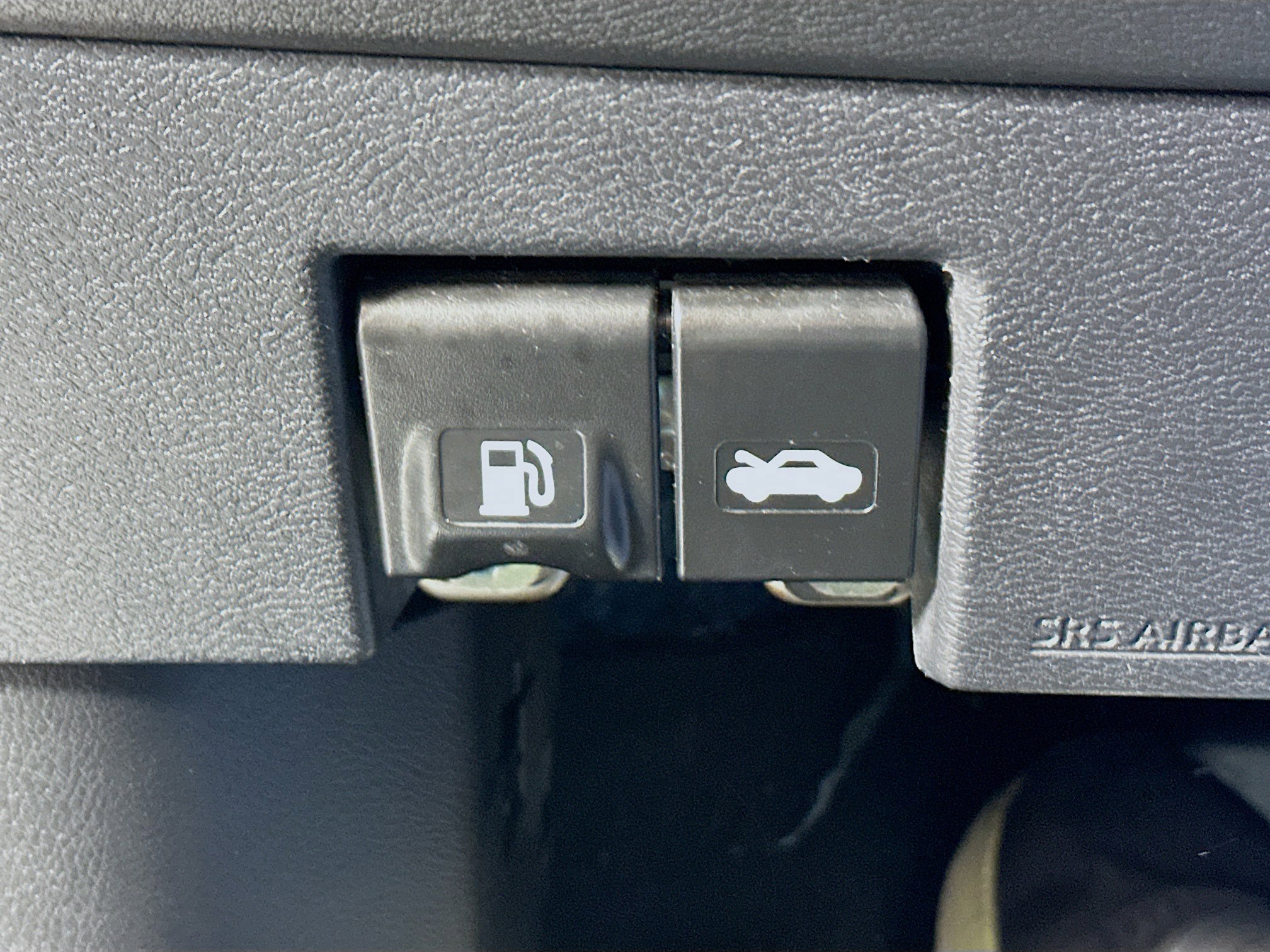 Used 2021 Nissan Versa SV image 17