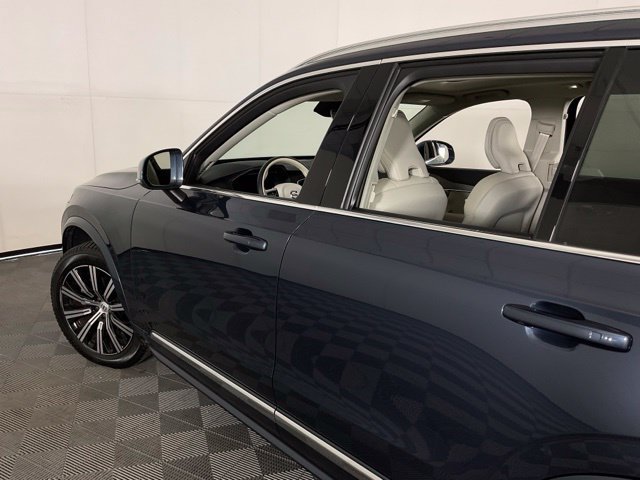 Certified 2025 Volvo XC90 B6 Plus w/ Protection Package Premier AWD/4WD image 36