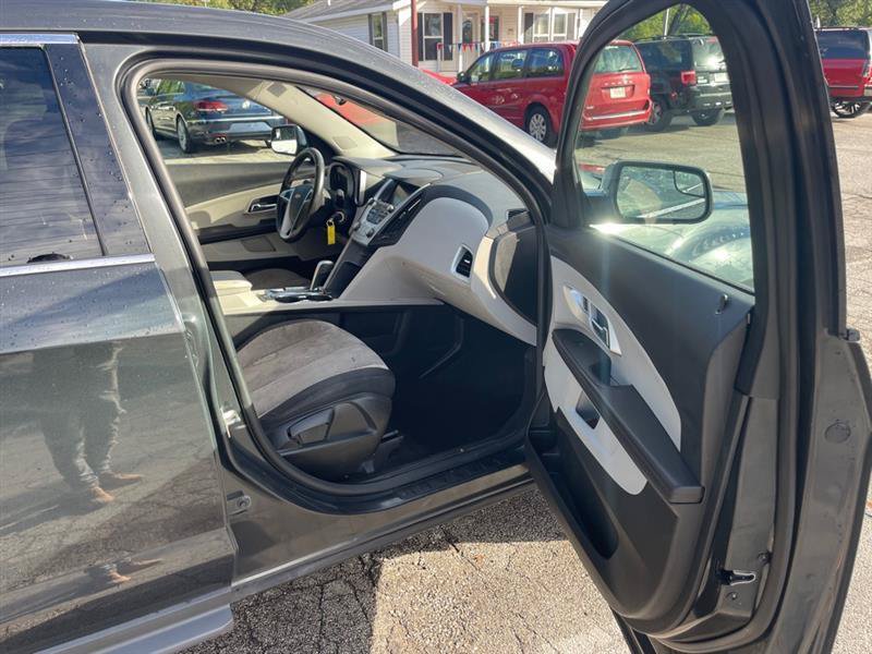 Used 2014 Chevrolet Equinox LT FWD image 12