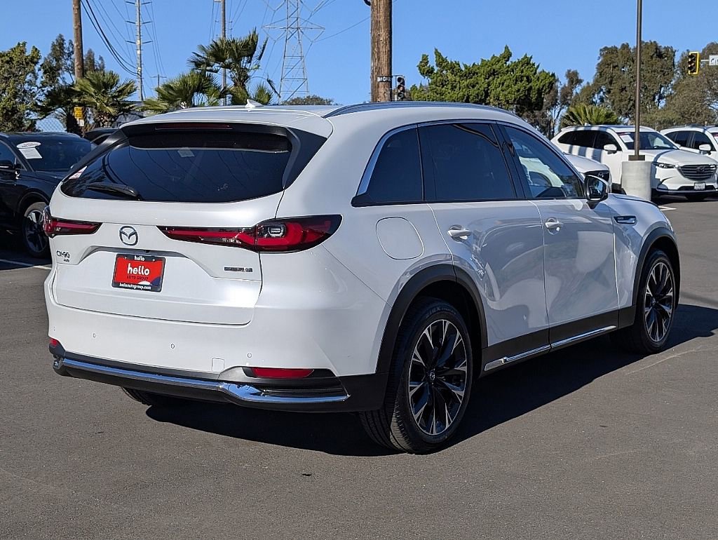 Certified 2024 MAZDA CX-90 Plug-In Hybrid w/ Premium Pkg image 11