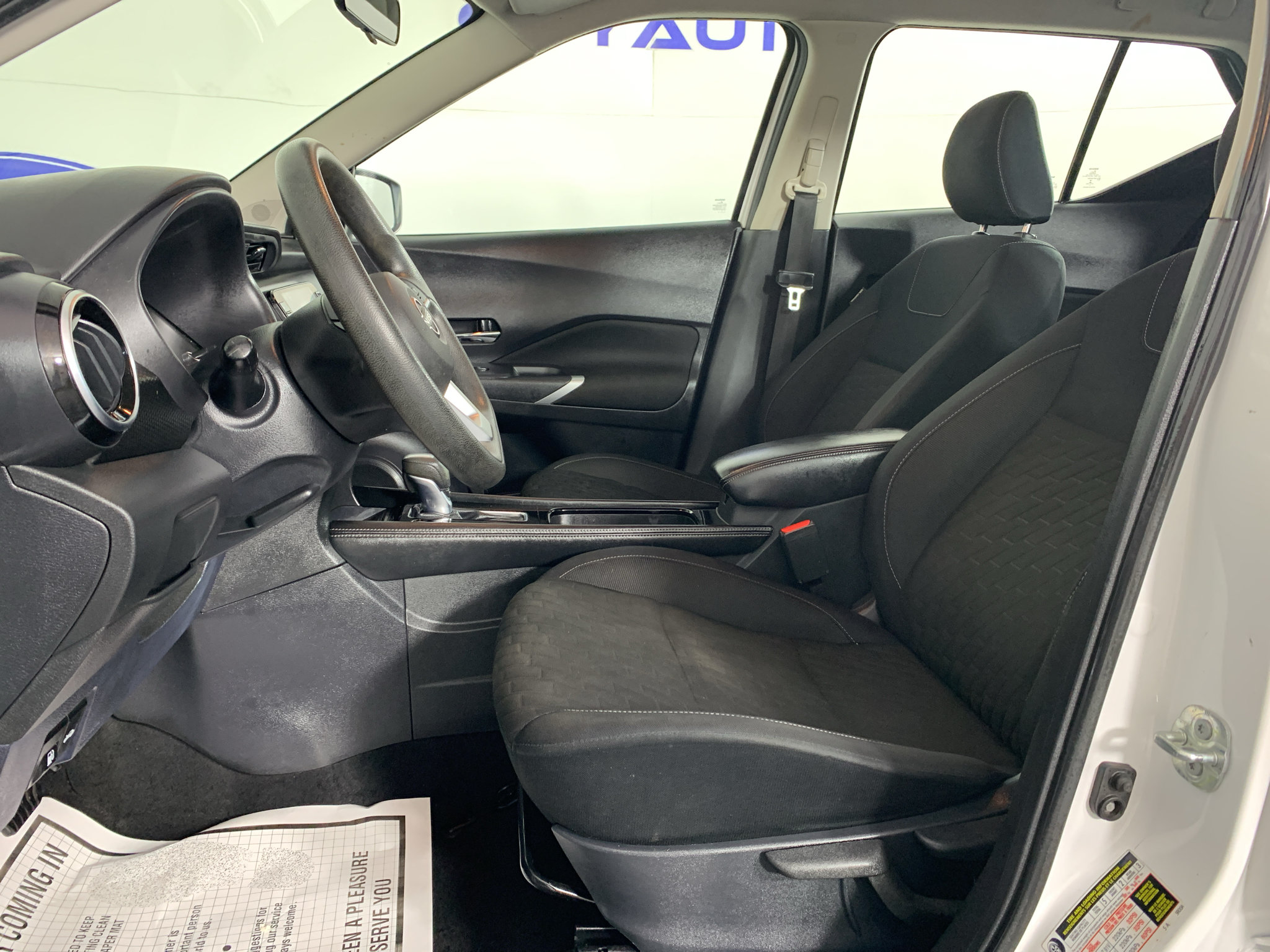 Used 2022 Nissan Kicks SV FWD image 15