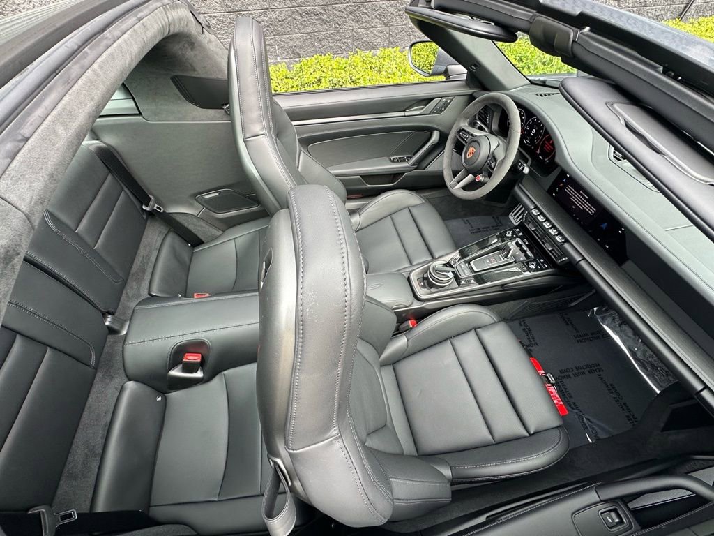 Certified 2026 Porsche 911 Targa 4 GTS image 41