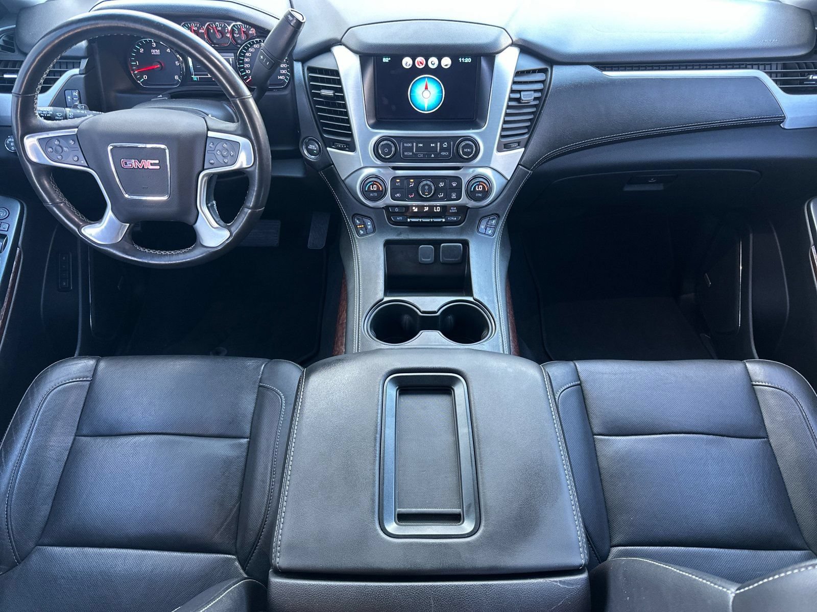 Used 2020 GMC Yukon SLT AWD/4WD image 14