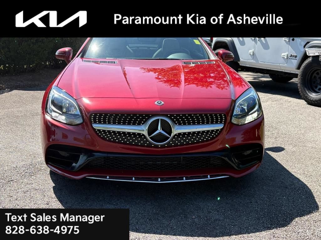 Used 2020 Mercedes-Benz SLC 300 image 2