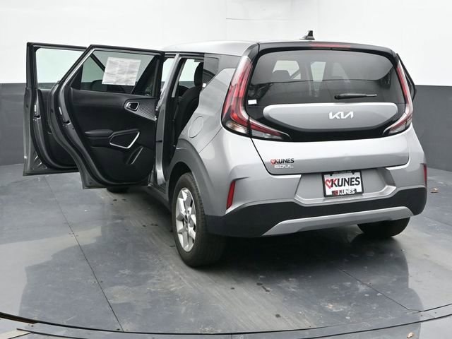 Used 2025 Kia Soul LX w/ LX Technology Package image 52